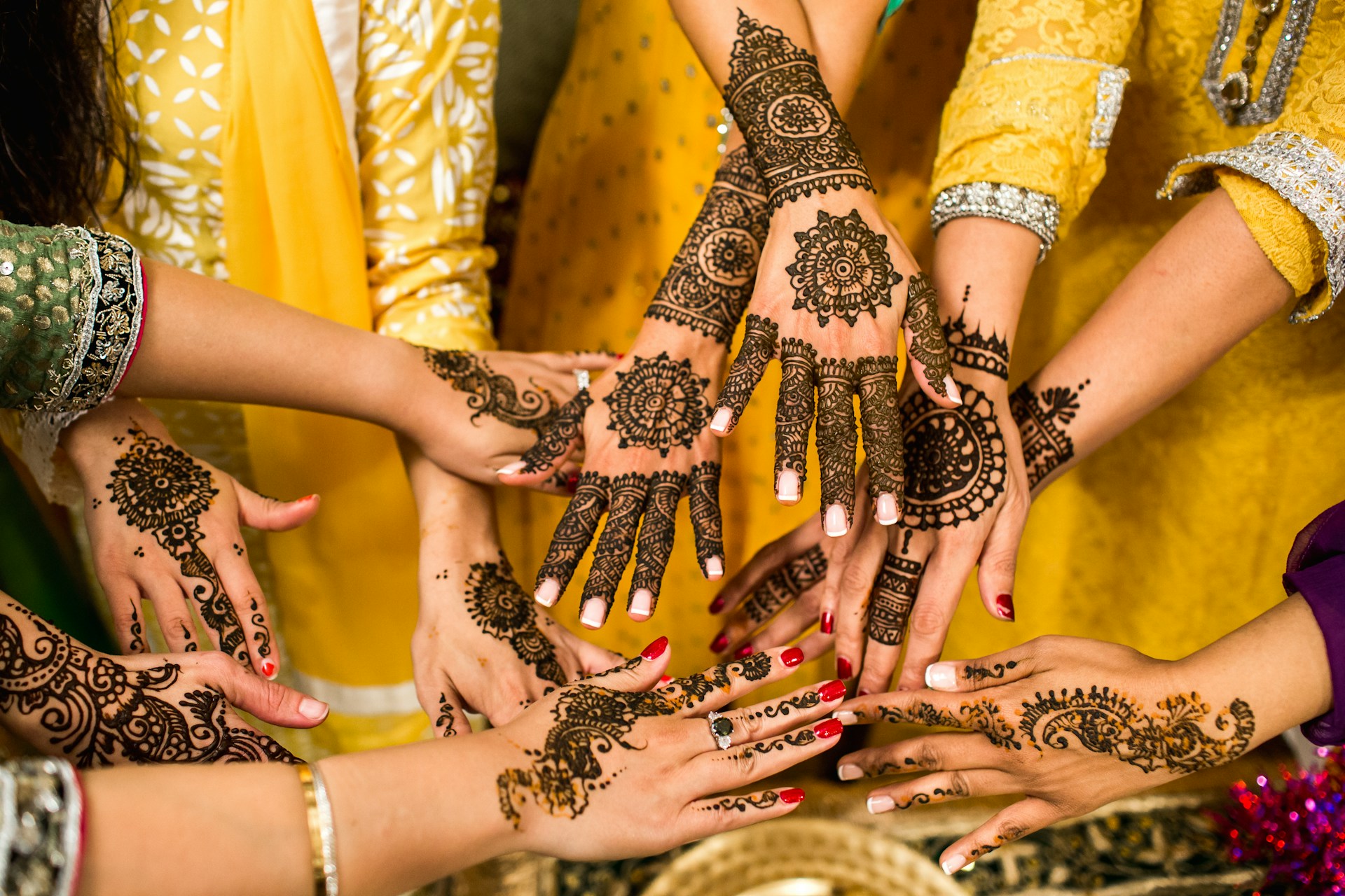 Mehndi Lorem ipsum dolor sit amet 4
