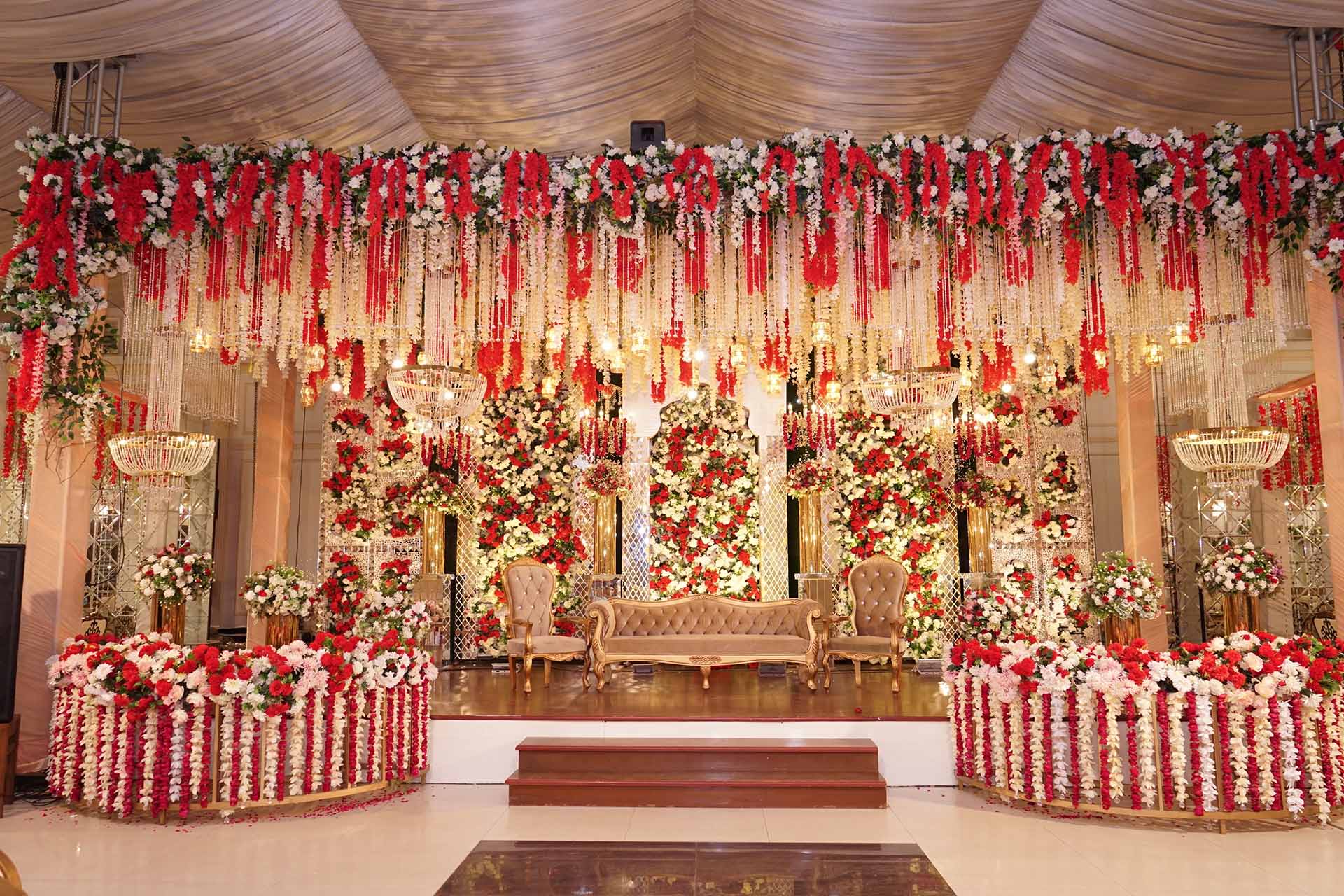 Top Wedding Stage Trends for Modern Celebrations